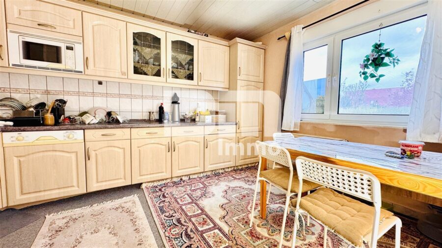 Modernisiertes Ein- bis Zweifamilienhaus mit Anbau BJ 1992 + 2. Baugrundstück - EG G1 BestandKüche mit EBK